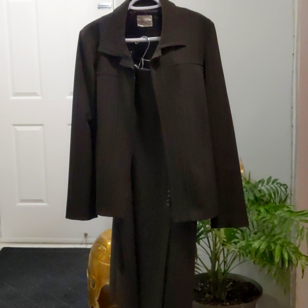 Brown skirt suit